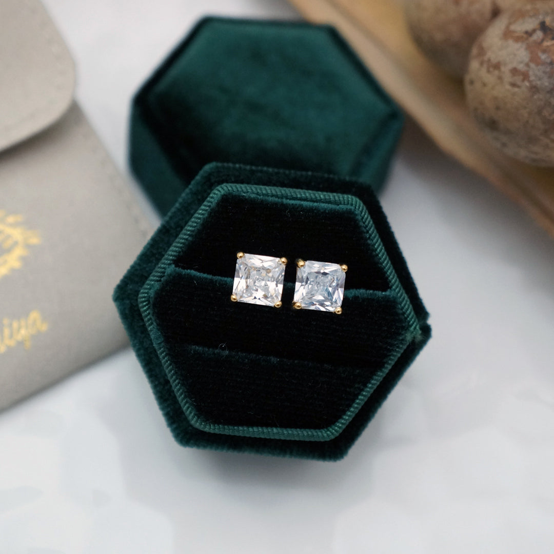 Cubic Crystal Stud